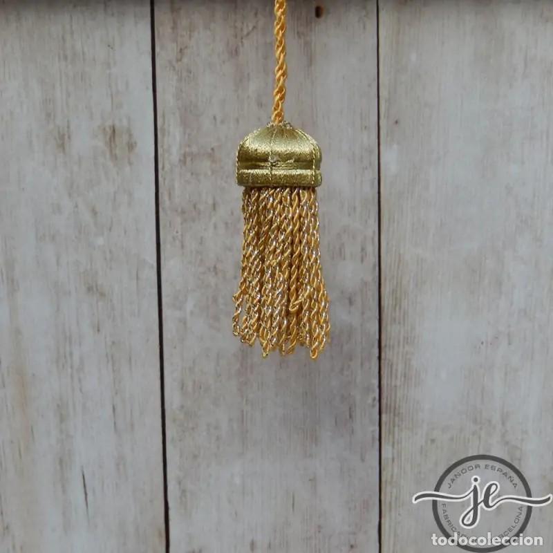 Handicraft: Borla de oro oscuro con fleco de hojuela 6 cm