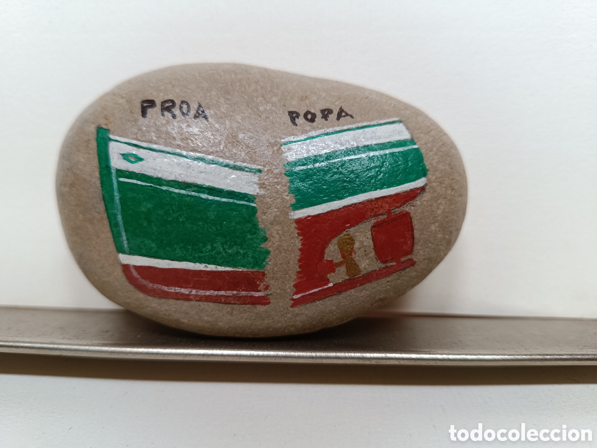 Artesan&iacute;a: Piedra pintada a mano proa y popa de barco - Foto 1