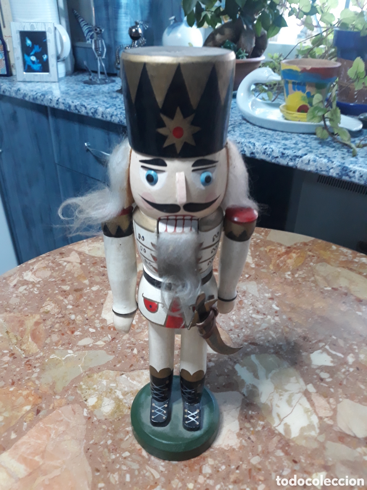 Artesan&iacute;a: Cascanueces de madera - Foto 1