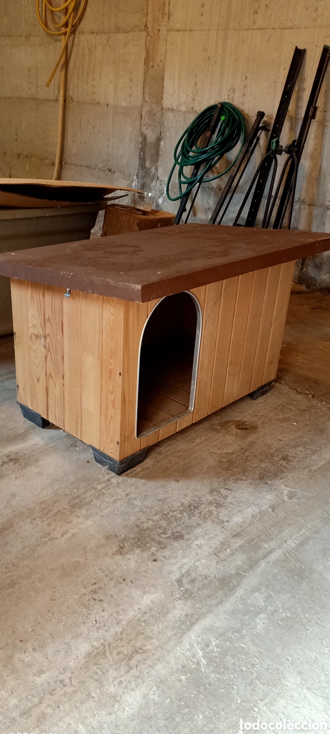 Artesan&iacute;a: Caseta de perro grande - Foto 1