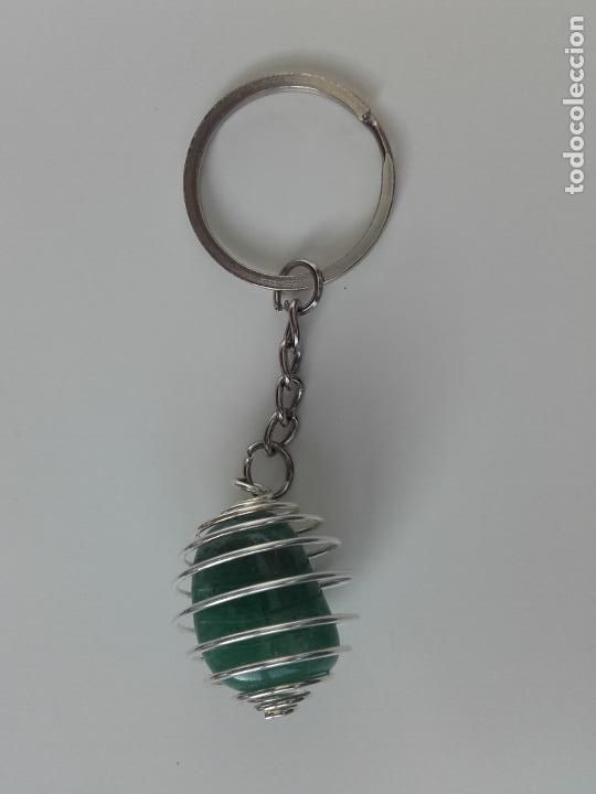 Artesan&iacute;a: Llavero cesta con Cuarzo verde. - Foto 1