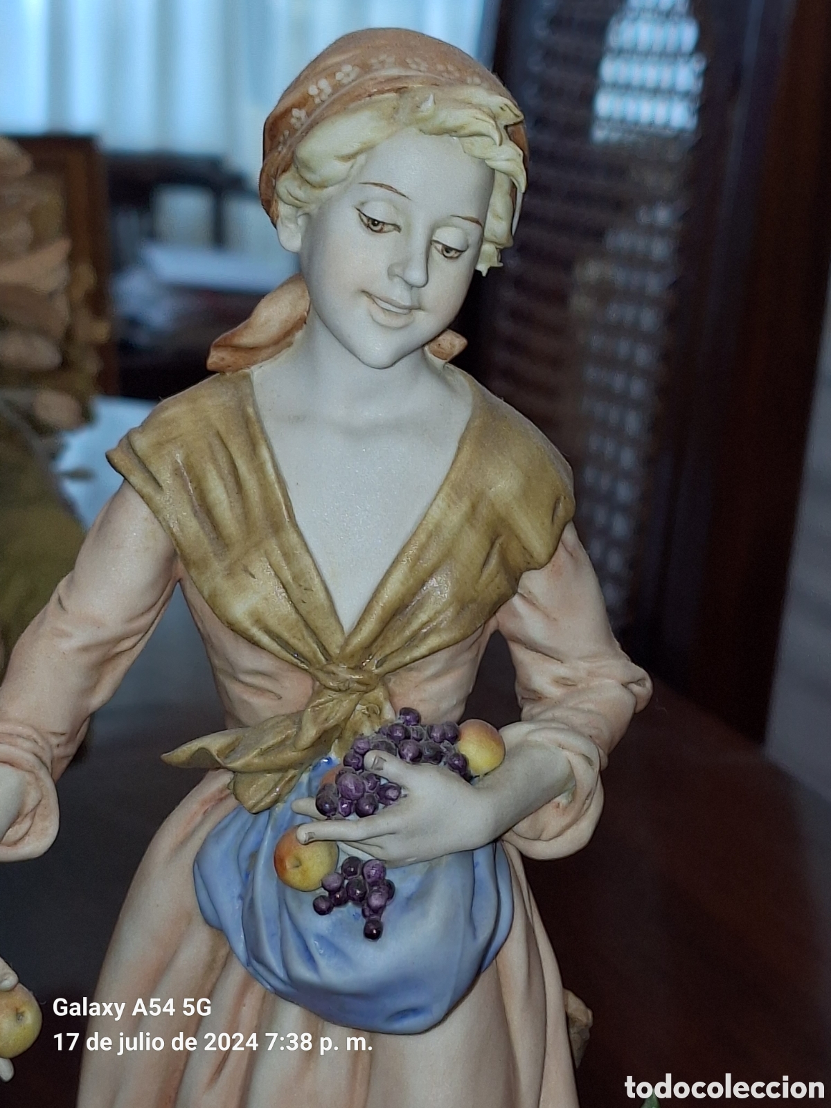 Artesan&iacute;a: Pareja de figuras de Campodimonte - Foto 5