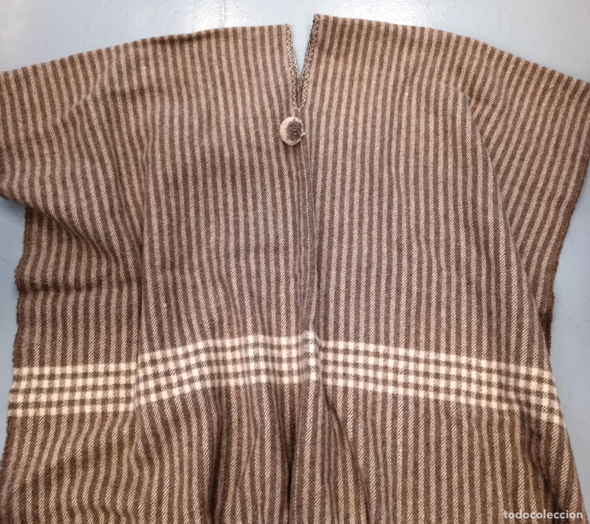 Artesan&iacute;a: Poncho rociero de Grazalema - Foto 1