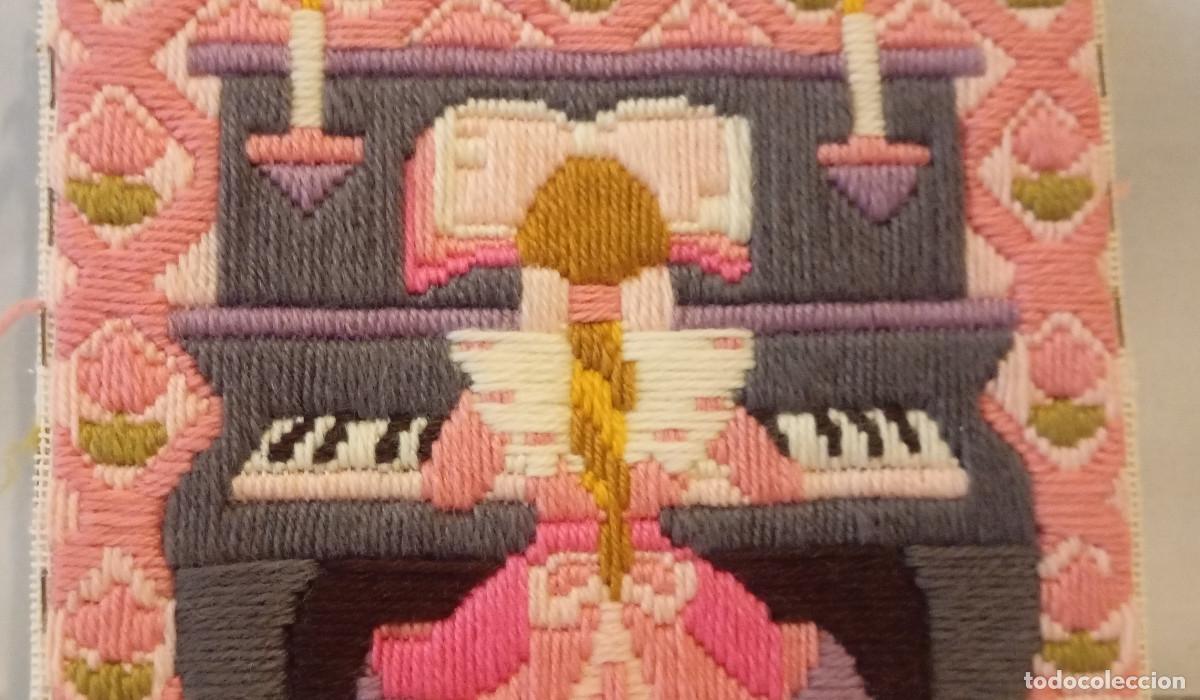 Artesan&iacute;a: Petit Point ni&ntilde;a al piano - Foto 6