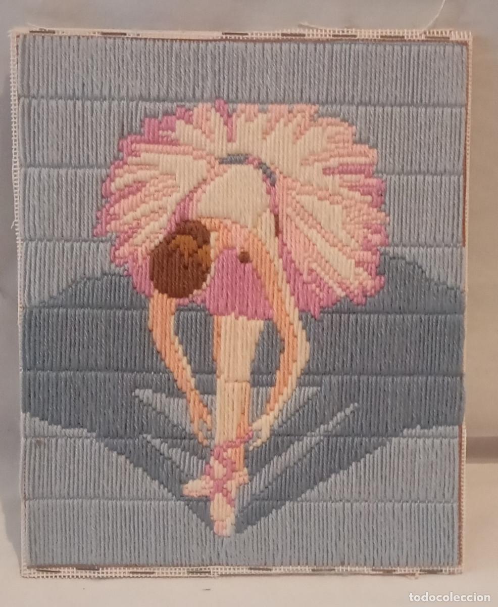 Artesan&iacute;a: Petit Point bailarina - Foto 1