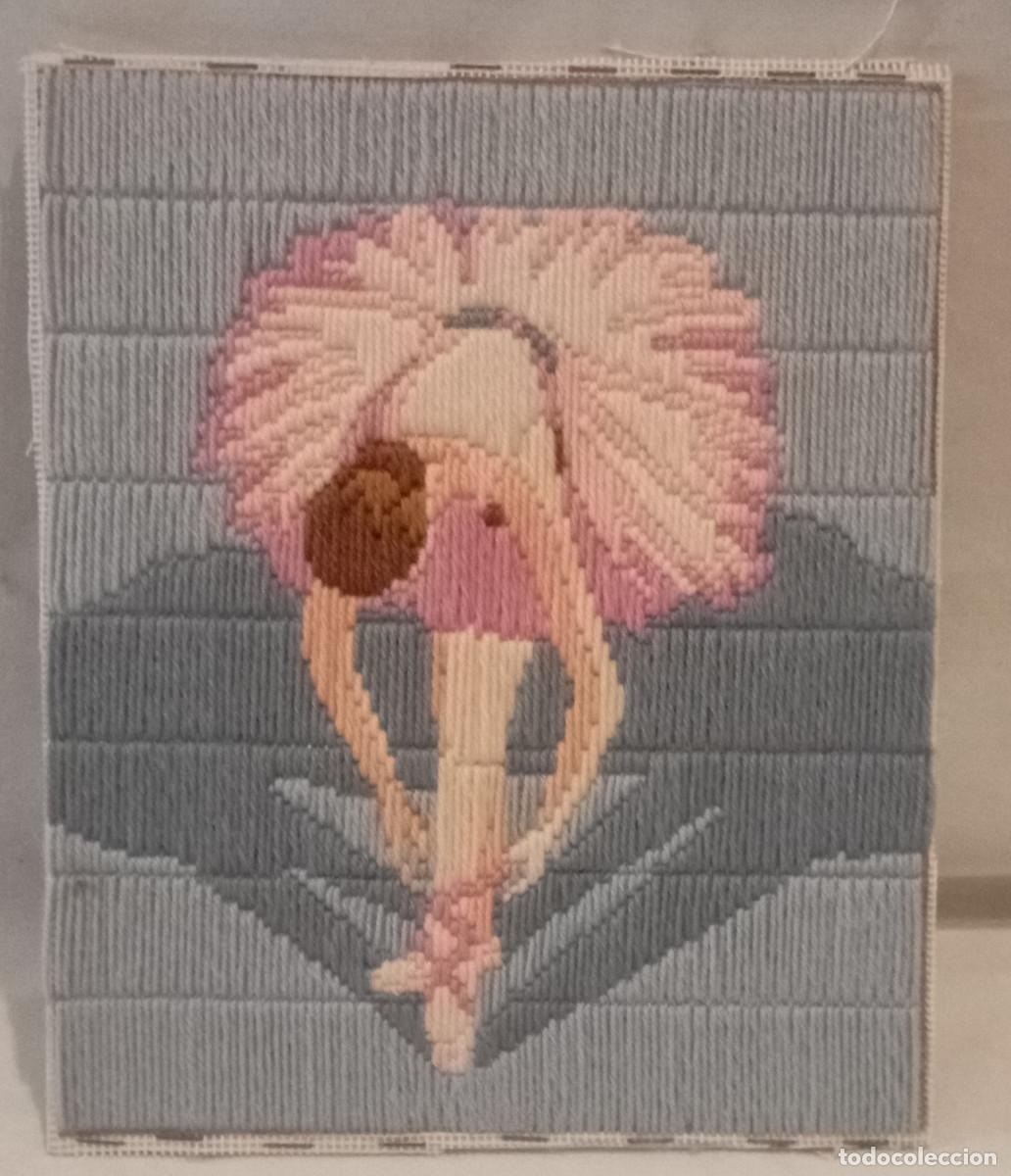 Artesan&iacute;a: Petit Point bailarina - Foto 2