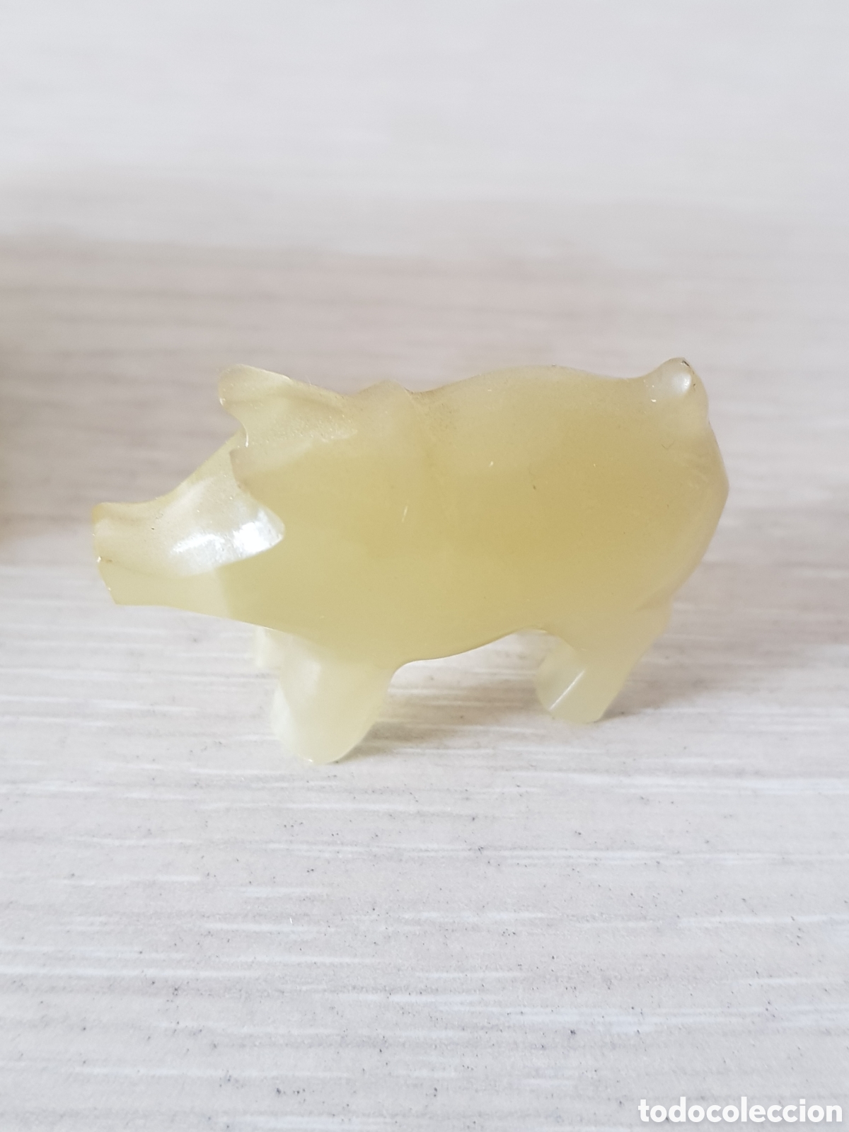 Artesan&iacute;a: Cerdos tallados en piedra - Foto 5
