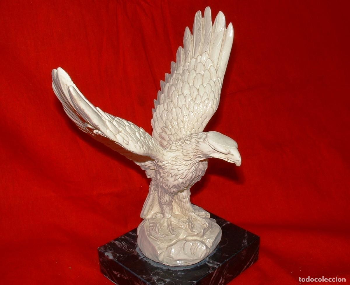 Artesan&iacute;a: Aguila con las alas extendidas - Foto 1