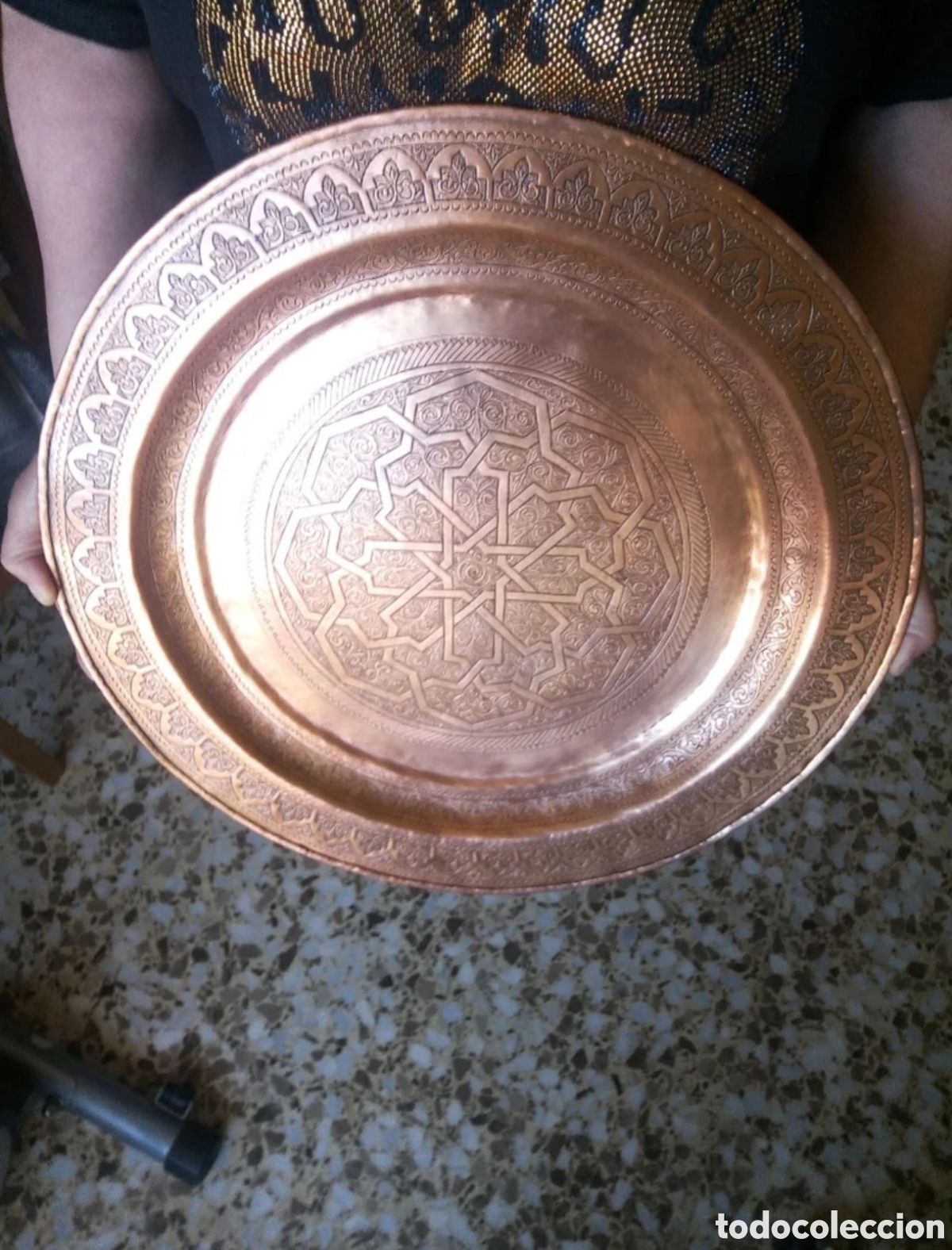 Artesan&iacute;a: Antigua bandeja de cobre - Foto 3