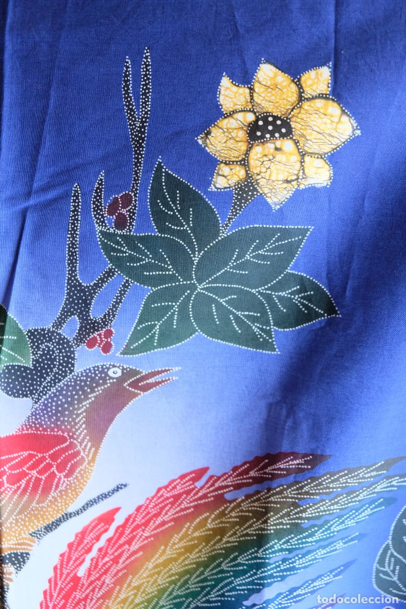 Artesan&iacute;a: Batik de Bali (azul con aves) - Foto 2