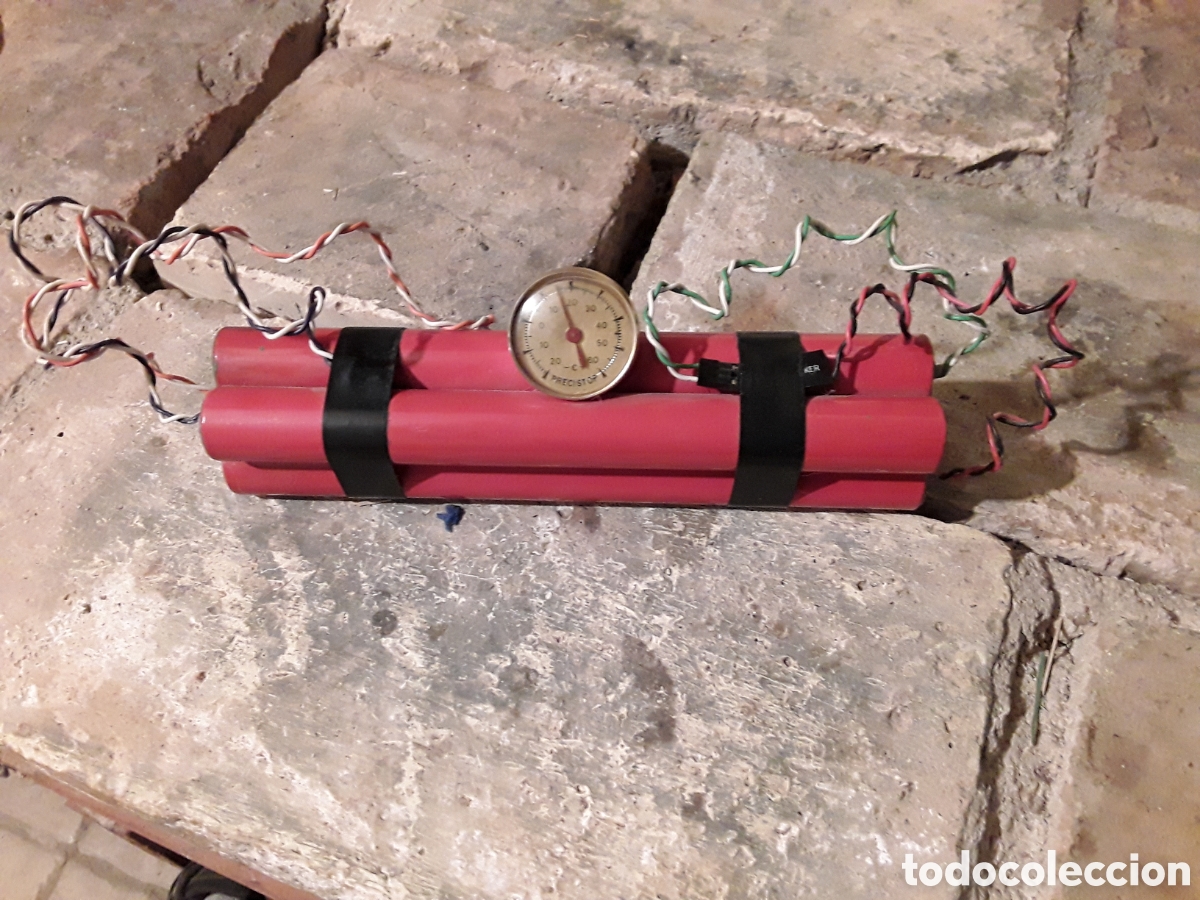 Artesan&iacute;a: TERM&Oacute;METRO EN FORMA DE CARTUCHOS DE DYNAMITA - Foto 1