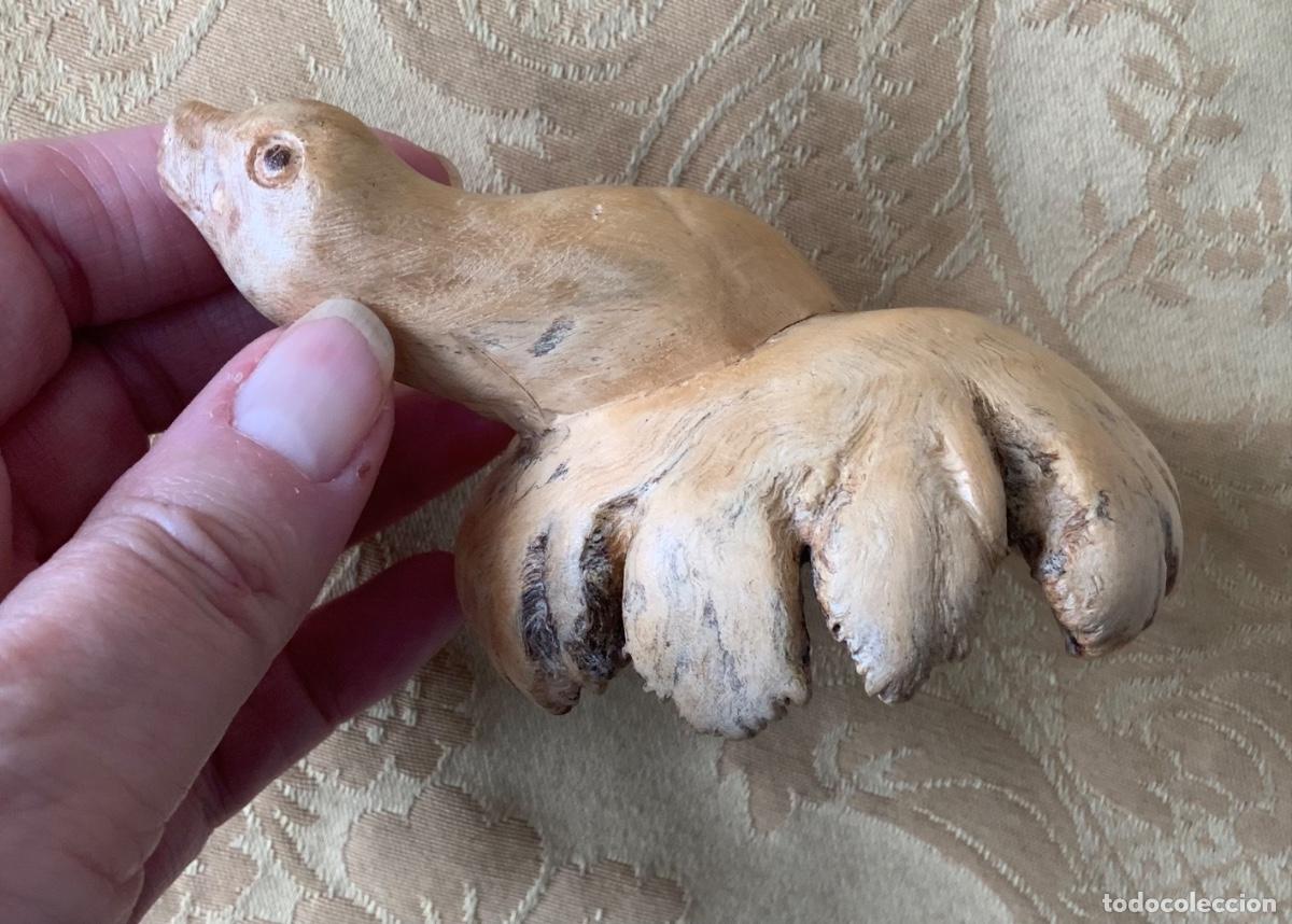 Artesan&iacute;a: FOCA TALLADA A MANO EN MADERA DE PARASITO BALINES - Foto 13