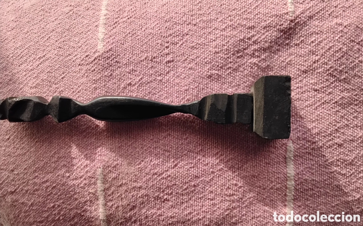 Artesan&iacute;a: Peque&ntilde;a escultura de ebano - Foto 2