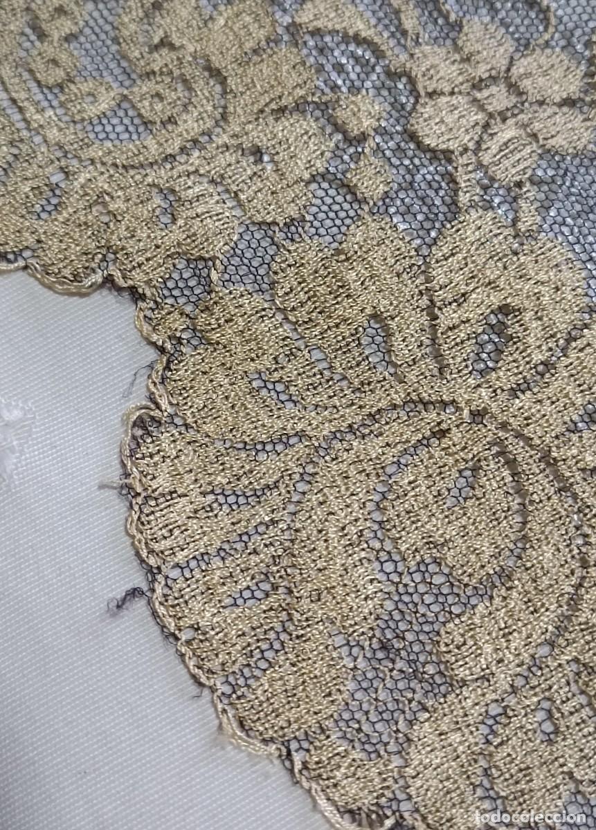 Artesan&iacute;a: Mantilla dorada para ceremonia - Foto 6