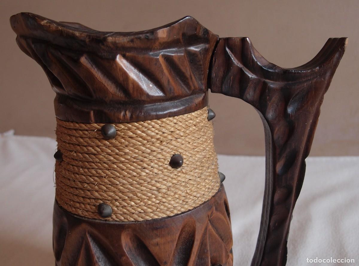 Artesan&iacute;a: Jarra de madera tallada - Foto 2