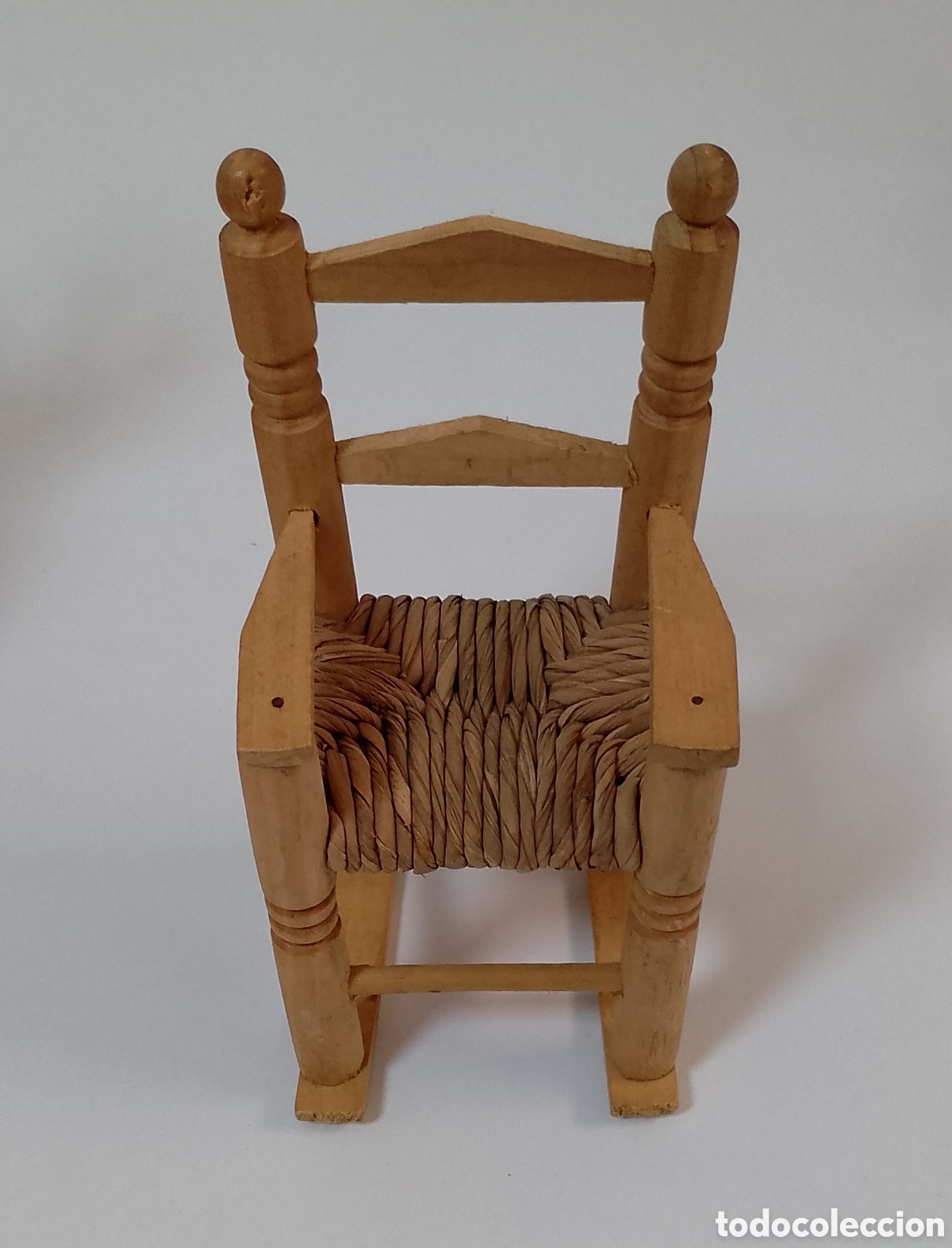 Artesan&iacute;a: Juego de sillas - Para mu&ntilde;ecas - Foto 2