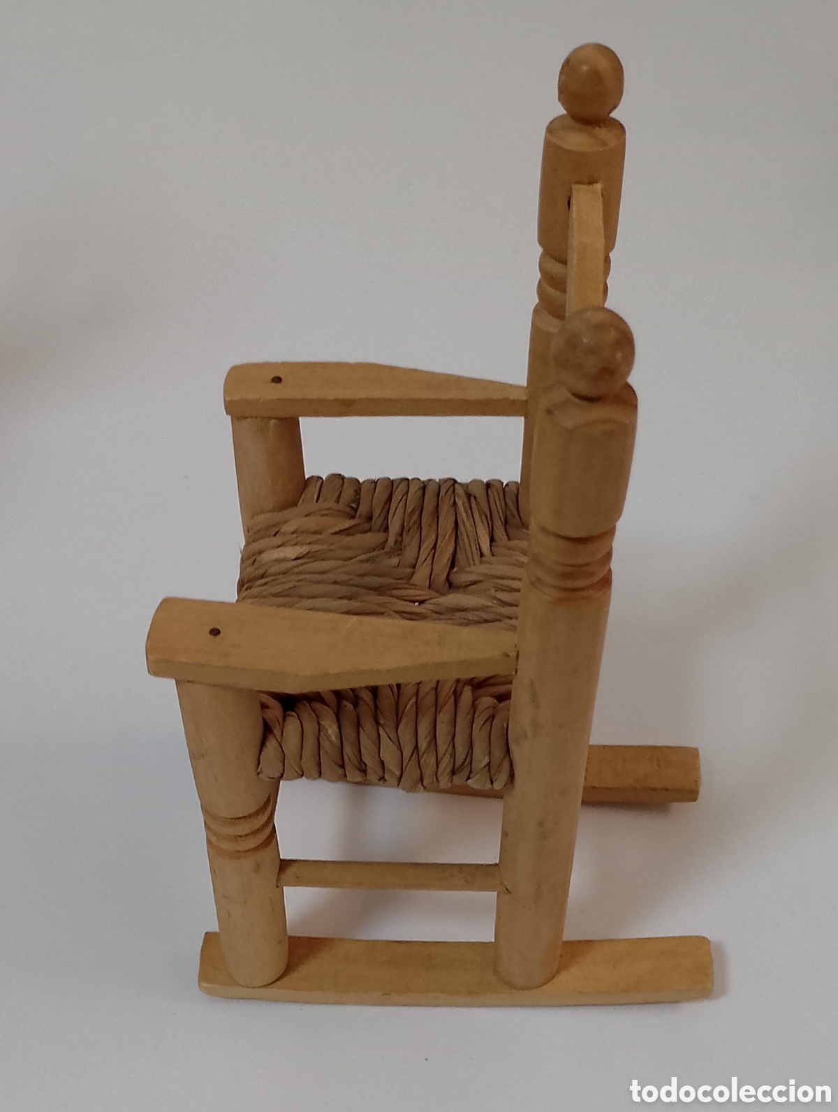 Artesan&iacute;a: Juego de sillas - Para mu&ntilde;ecas - Foto 4