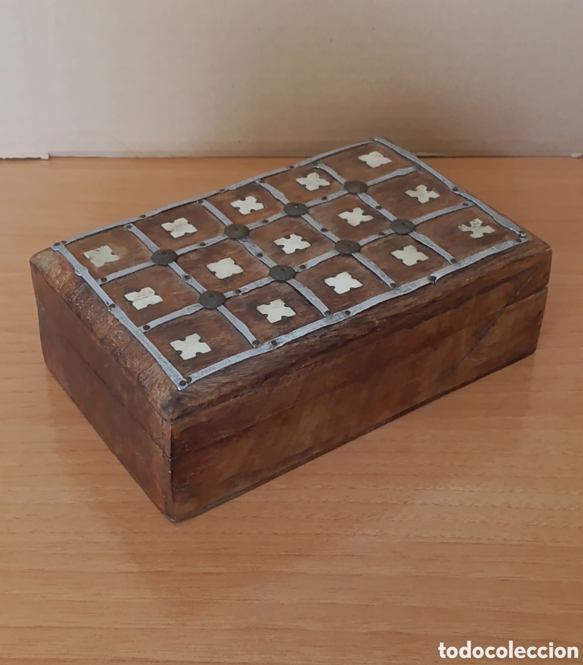 Artesan&iacute;a: Caja artesanal antigua. - Foto 2
