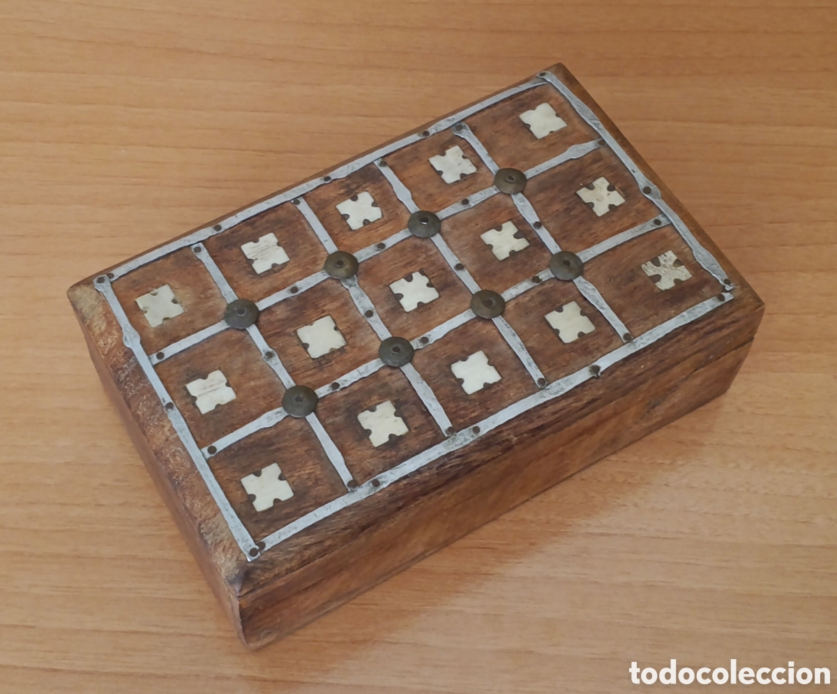 Artesan&iacute;a: Caja artesanal antigua. - Foto 1