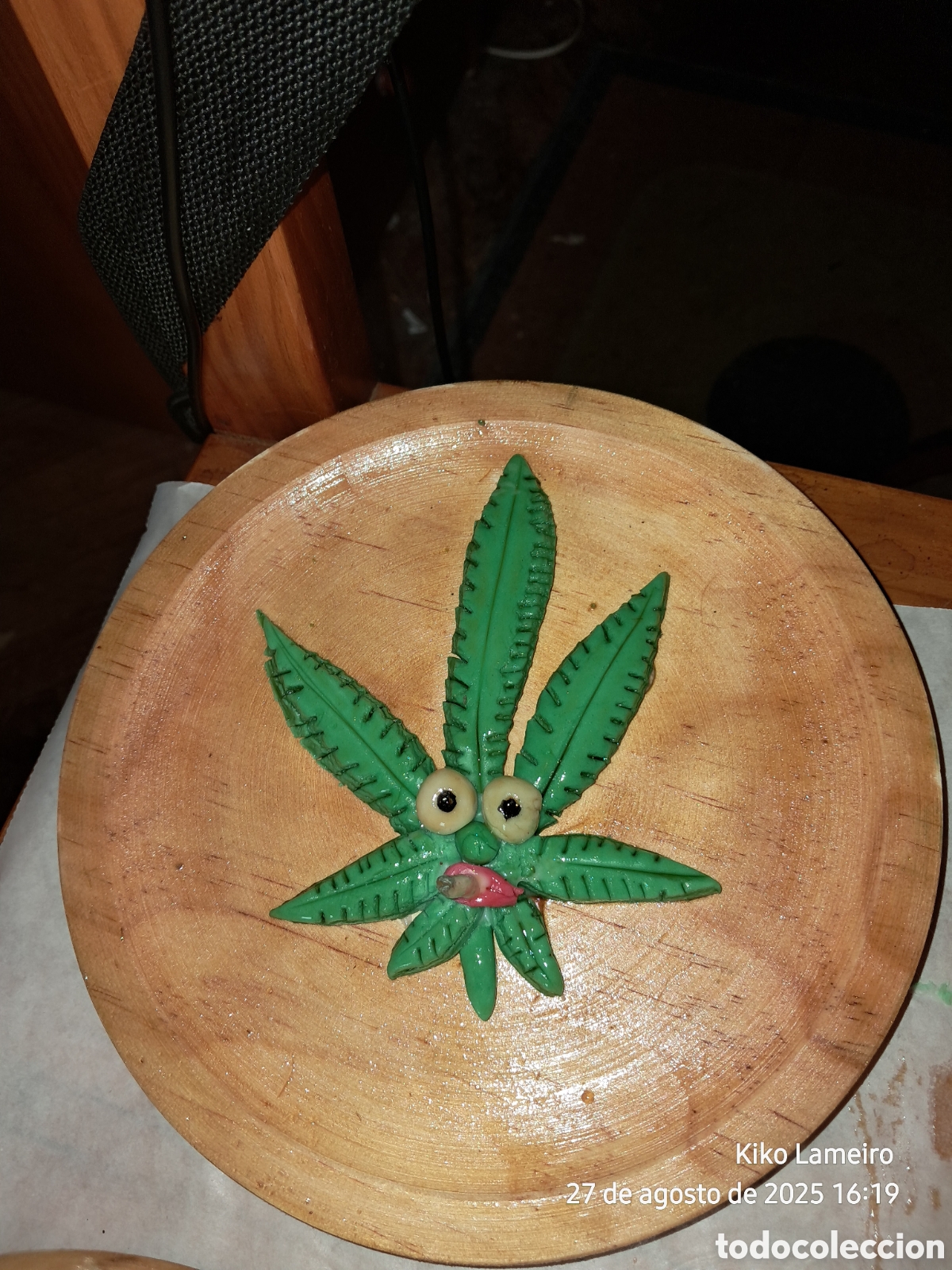 Artesan&iacute;a: Relieve hoja sobre plato de madera 20cm - Foto 8