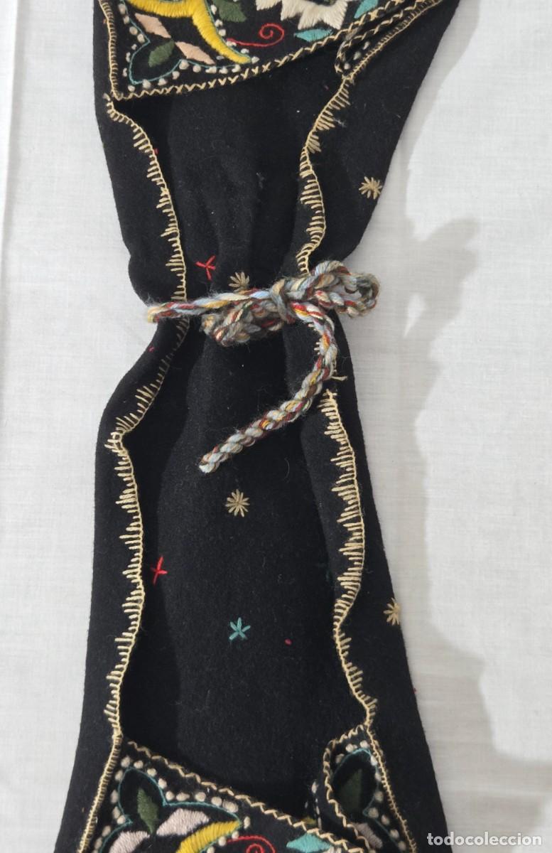 Artesan&iacute;a: Alforjas tradicionales bordadas en pa&ntilde;o - Foto 5