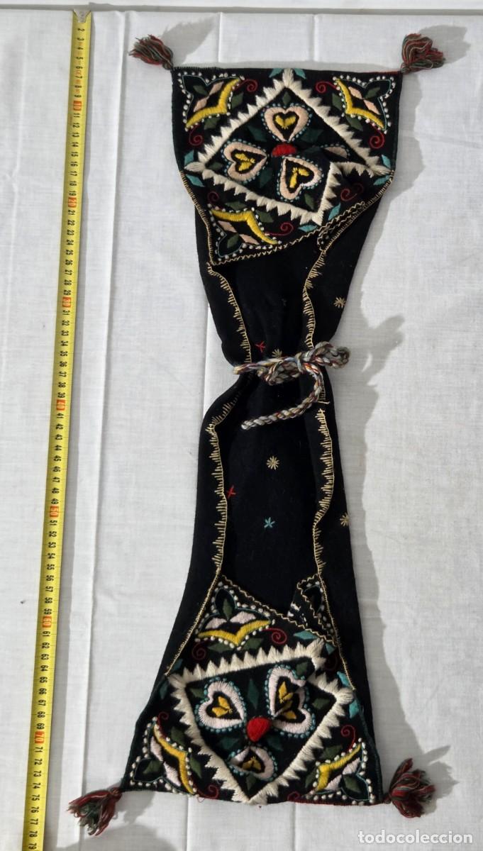 Artesan&iacute;a: Alforjas tradicionales bordadas en pa&ntilde;o - Foto 9