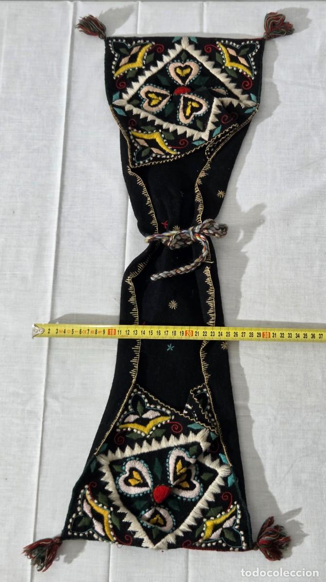 Artesan&iacute;a: Alforjas tradicionales bordadas en pa&ntilde;o - Foto 10