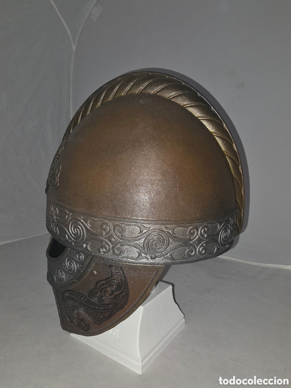 Artesan&iacute;a: Casco de eowin se hace por encargo - Foto 3