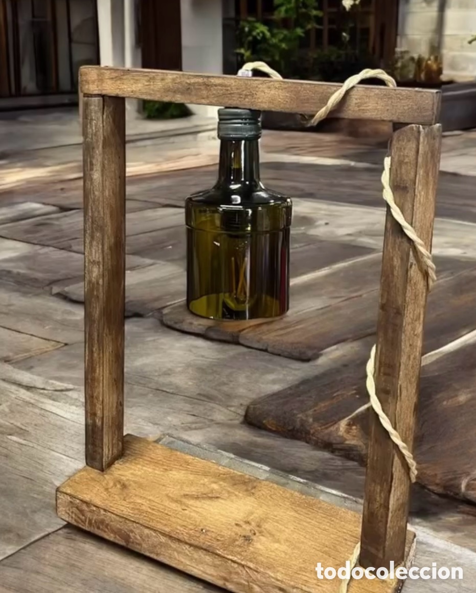 Artesan&iacute;a: L&aacute;mpara artesanal con botella - Foto 3