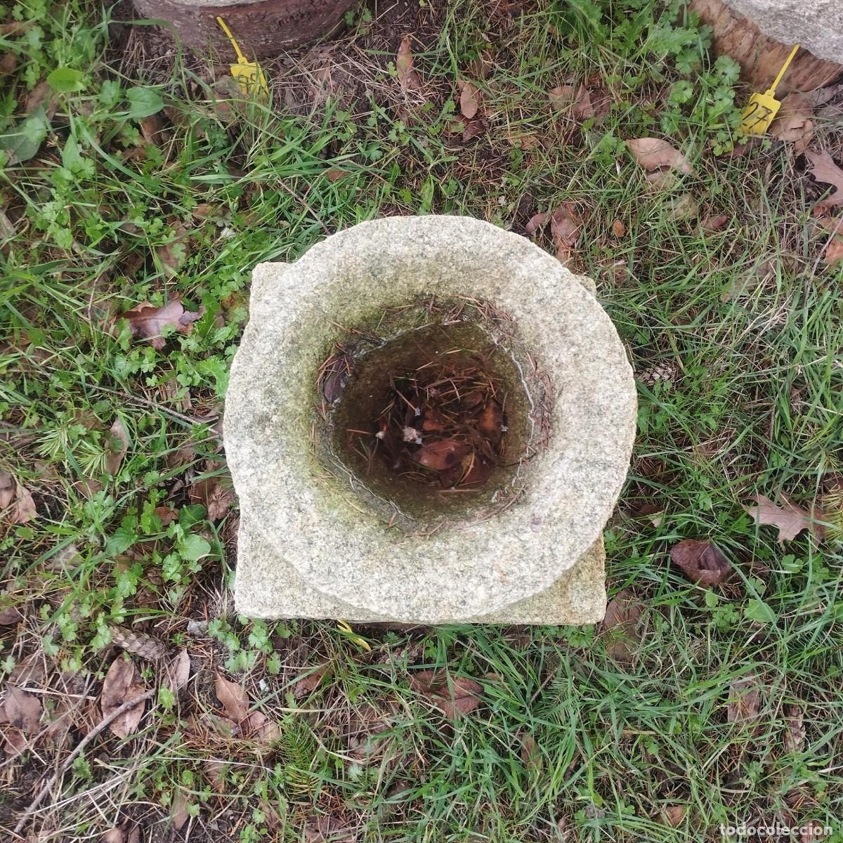 Artesan&iacute;a: Pila Circular de Granito 34cm con Base Cuadrada // jrsanchezantiques - Foto 7