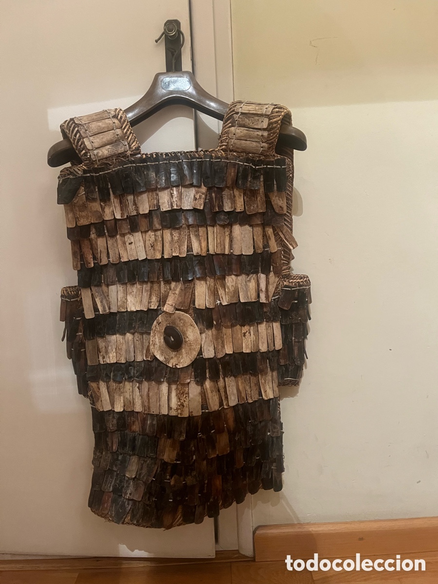 Artesan&iacute;a: Chaleco ritual pueblo dagas - Foto 2