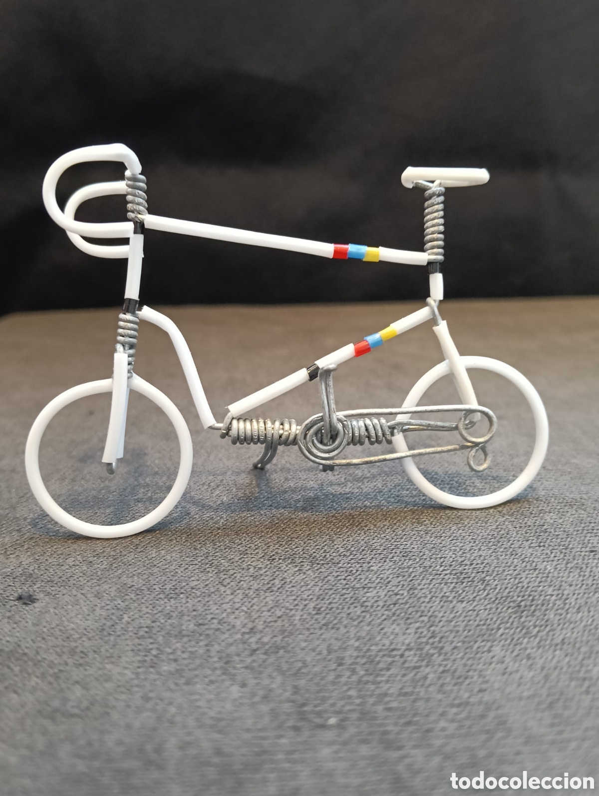 Artesan&iacute;a: Bicicleta de alambre - Foto 6