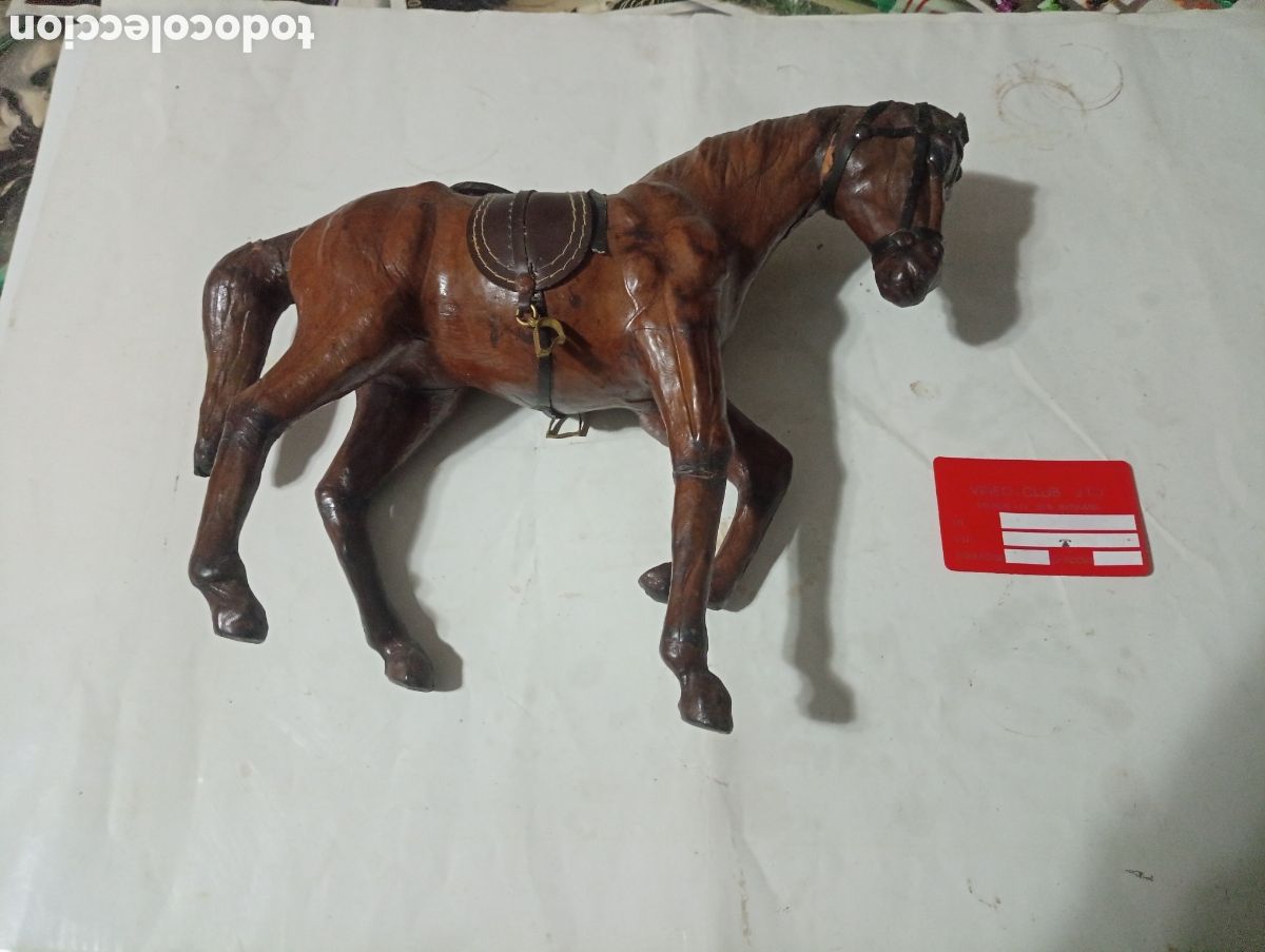 Artesan&iacute;a: Antiguo Caballo de cuero?