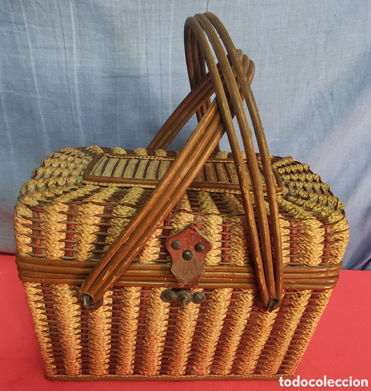 Artesan&iacute;a: Cesta de picnic de mimbre - Foto 1
