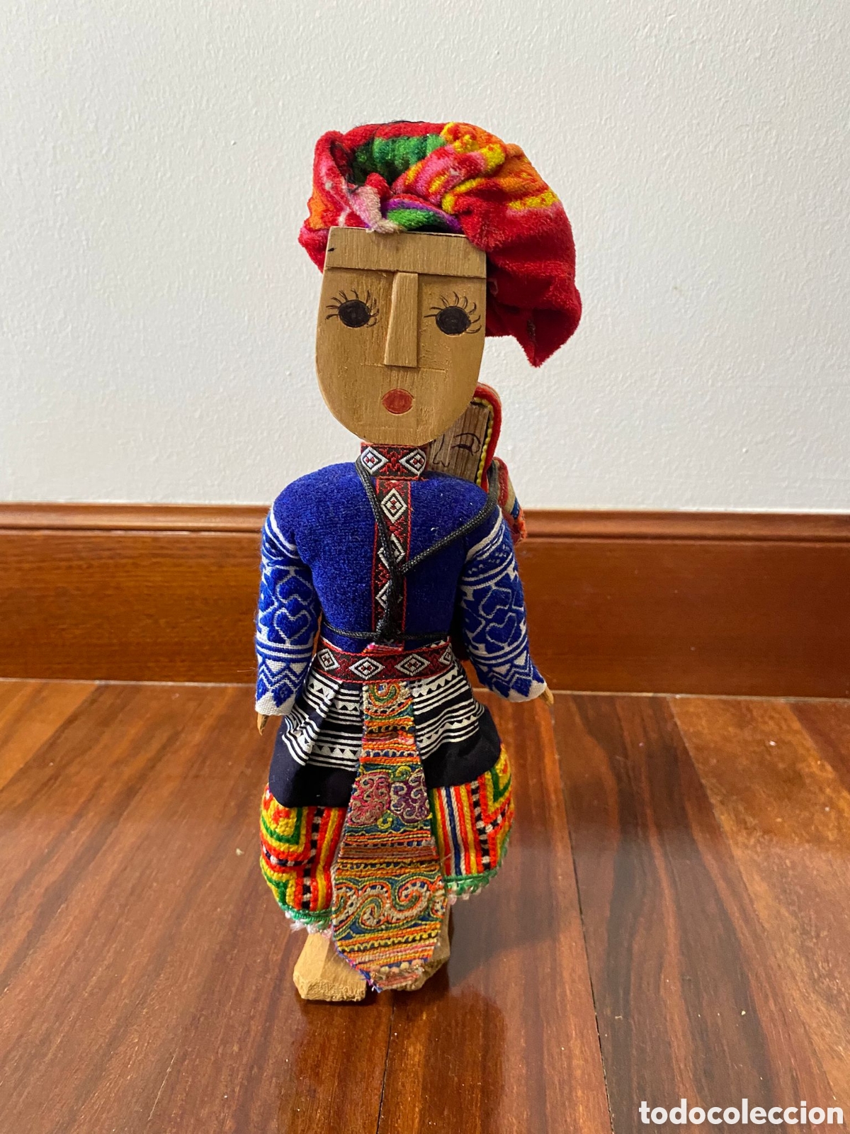 Artesan&iacute;a: Mu&ntilde;eca Artesanal Vietnamita