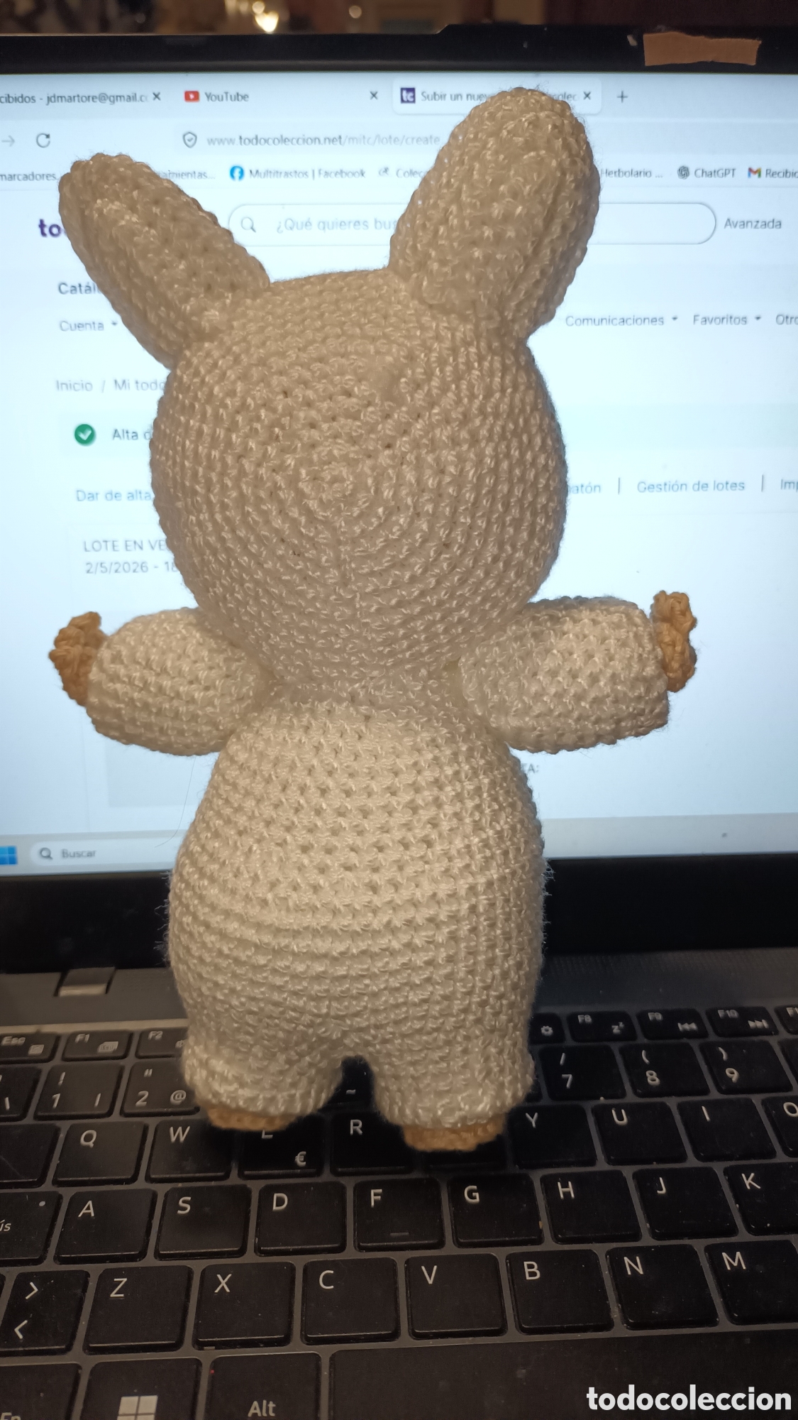 Artesan&iacute;a: Amigurumi Labubu blanco - Foto 2