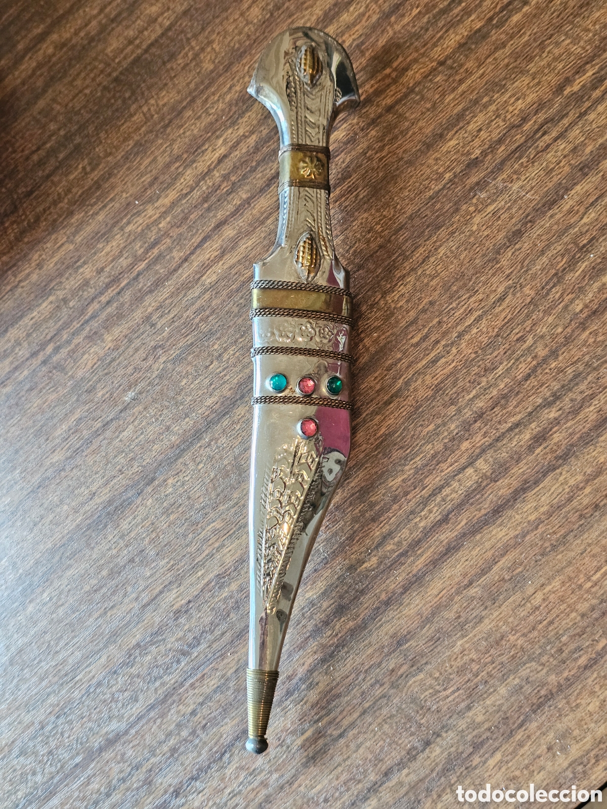 Artesan&iacute;a: Daga beduina jordana (shibriya)