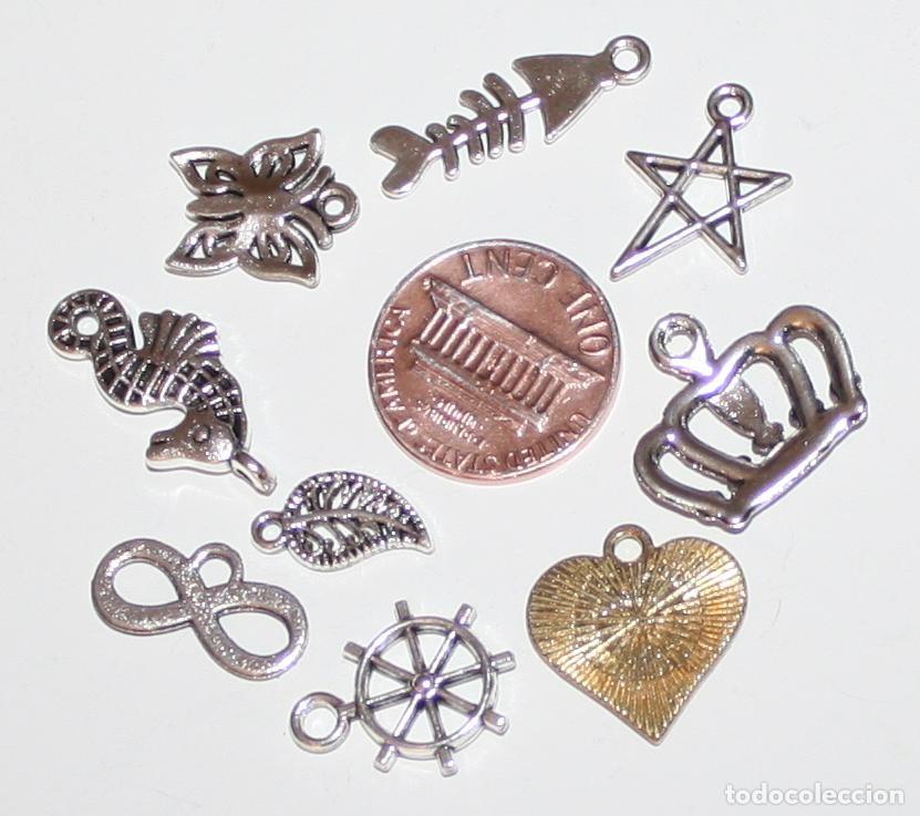 Artesan&iacute;a: Lote de amuletos o adornos - Foto 2