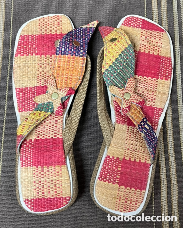 Artesan&iacute;a: Chanclas. Fibra vegetal. Hechas a mano. Camer&uacute;n.