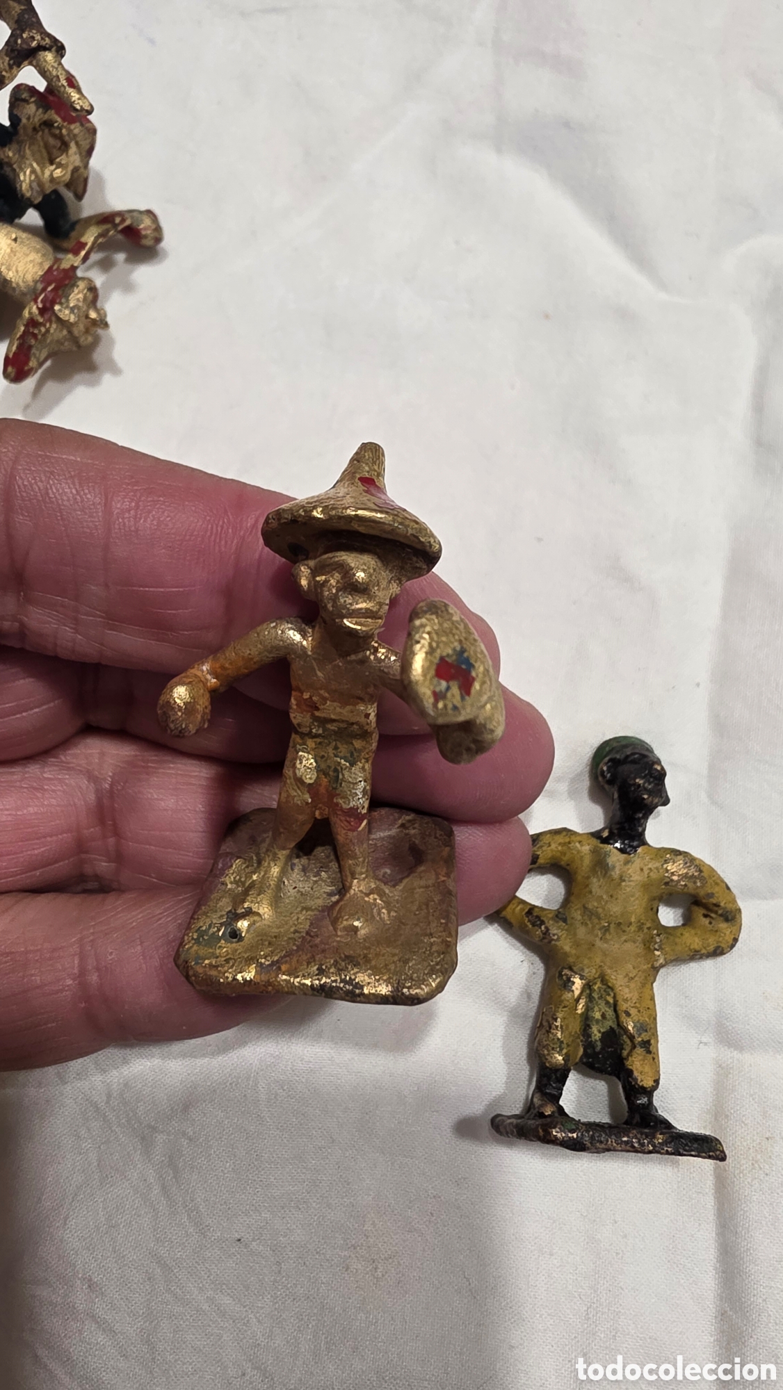 Artesan&iacute;a: FIGURAS AFRICANAS DE BRONCE FUNDIDO AMARILLO - Foto 5