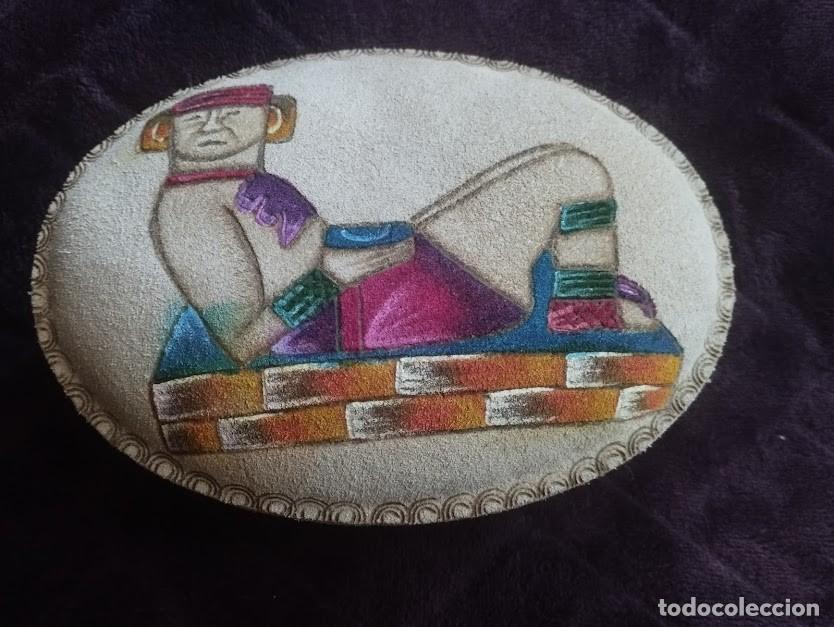 Artesan&iacute;a: Caja ovalada terciopelo - Foto 1