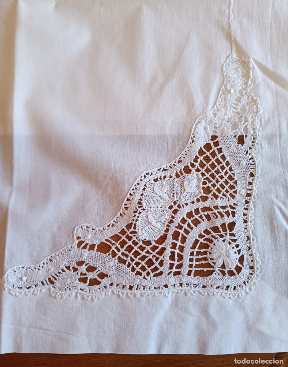 Artesan&iacute;a: Juego de sabanas antiguo de algodon con bolillo