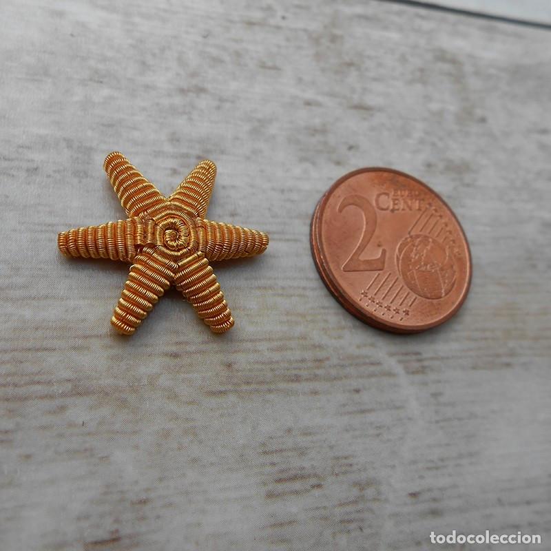Artesan&iacute;a: Estrella bordada en canutillo de oro - Foto 2