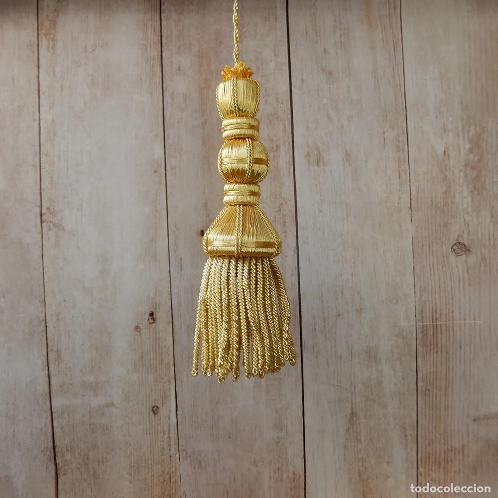 Artesan&iacute;a: Borla de oro con fleco de canutillo de 13 cm - Foto 2