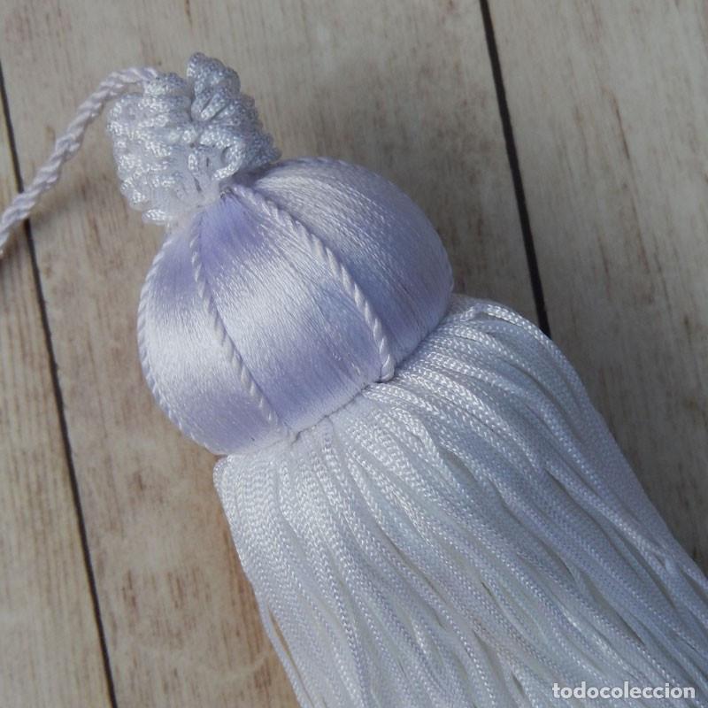 Artesan&iacute;a: Borla de seda blanca 18 cm - Foto 2