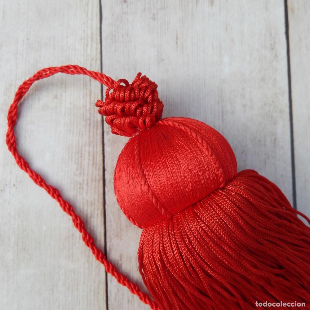 Artesan&iacute;a: Borla de seda roja 18 cm - Foto 2