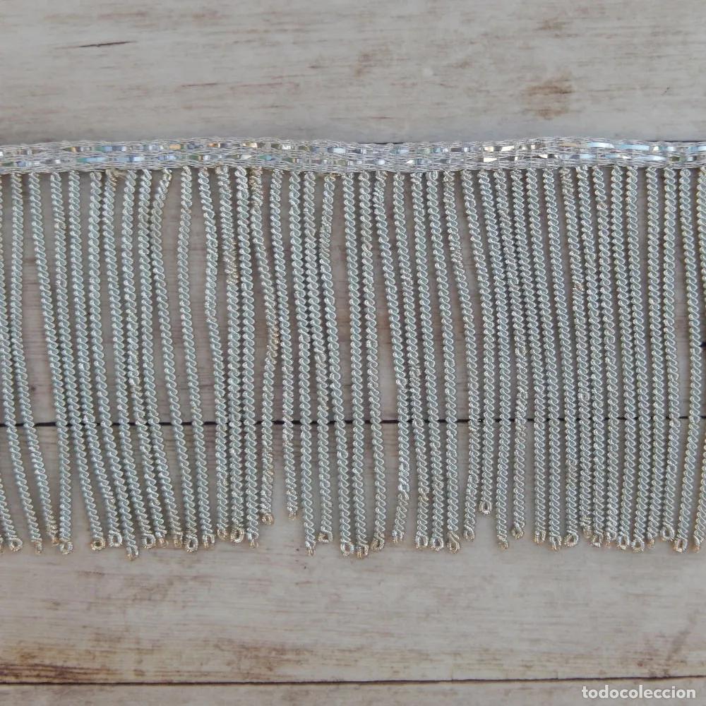 Artisanat: Fleco de canutillo de plata met&aacute;lico con grosor especial de 4mm - 7 CM