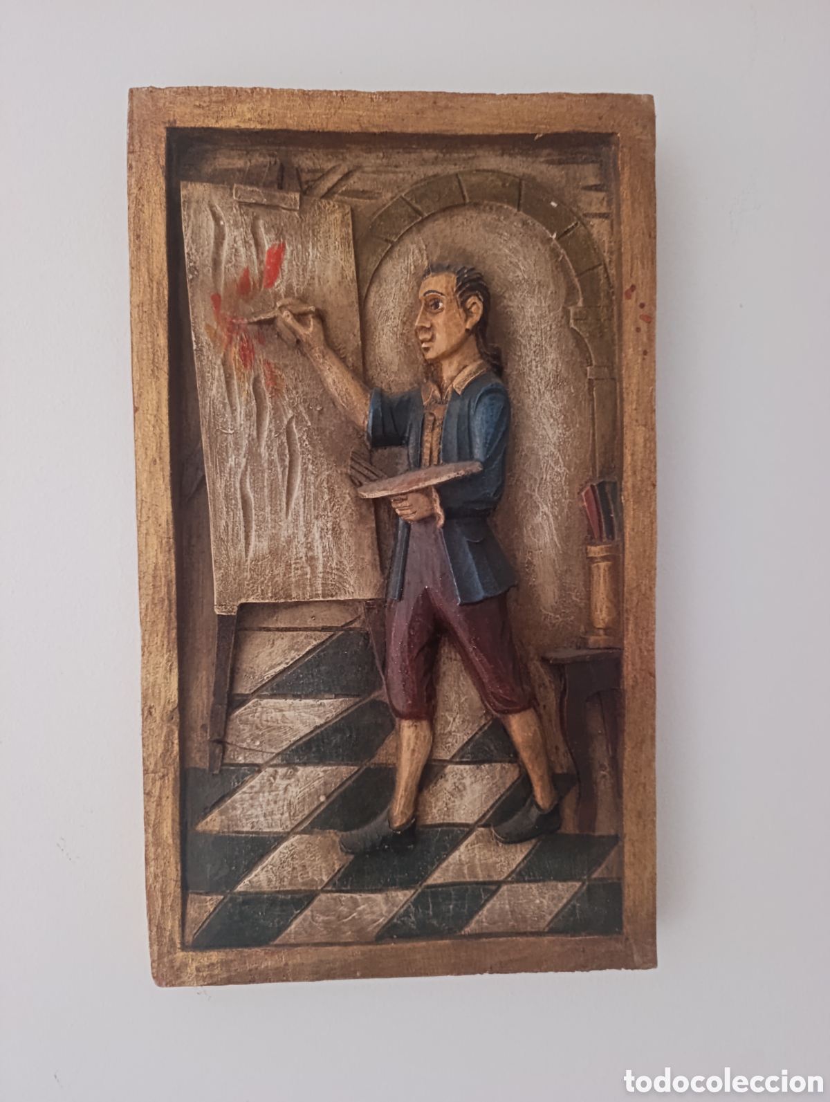 Artesan&iacute;a: Talla en madera/ bajorelieve