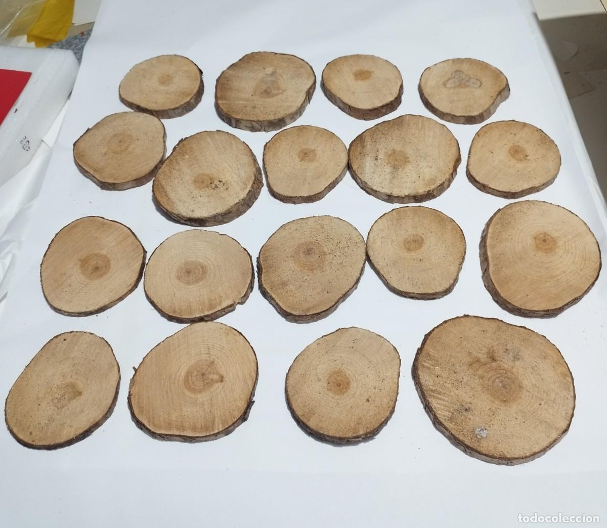 Artesan&iacute;a: RODAJAS DE PINO. PLATITOS. POSAVASOS. ARTESANIA. MADERA NATURAL. 18 UNIDADES