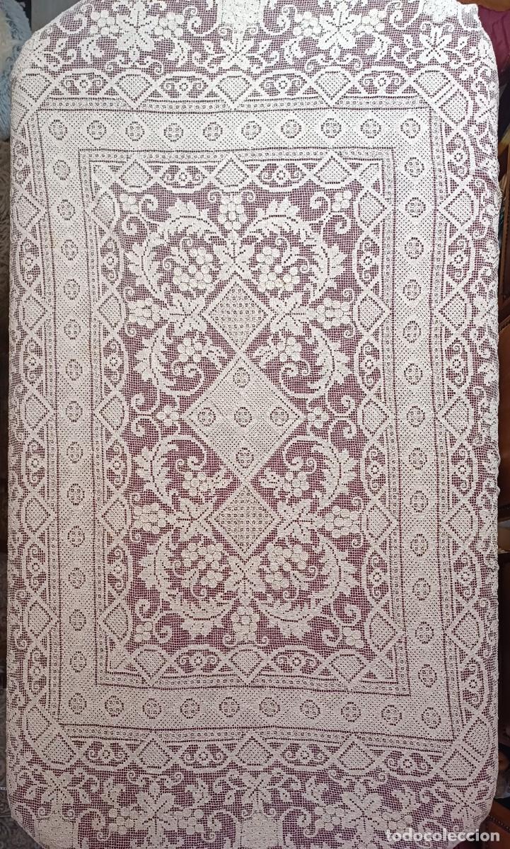 Artesan&iacute;a: Manteleria antigua toda hecha a mano color Beige